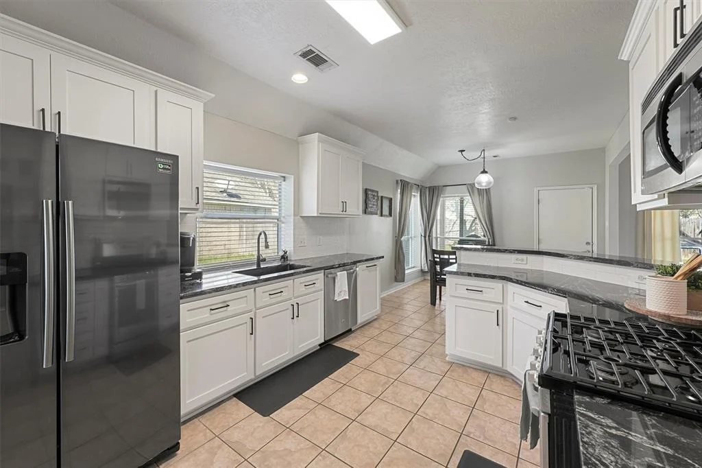 Photo of 6719 Walnut Square