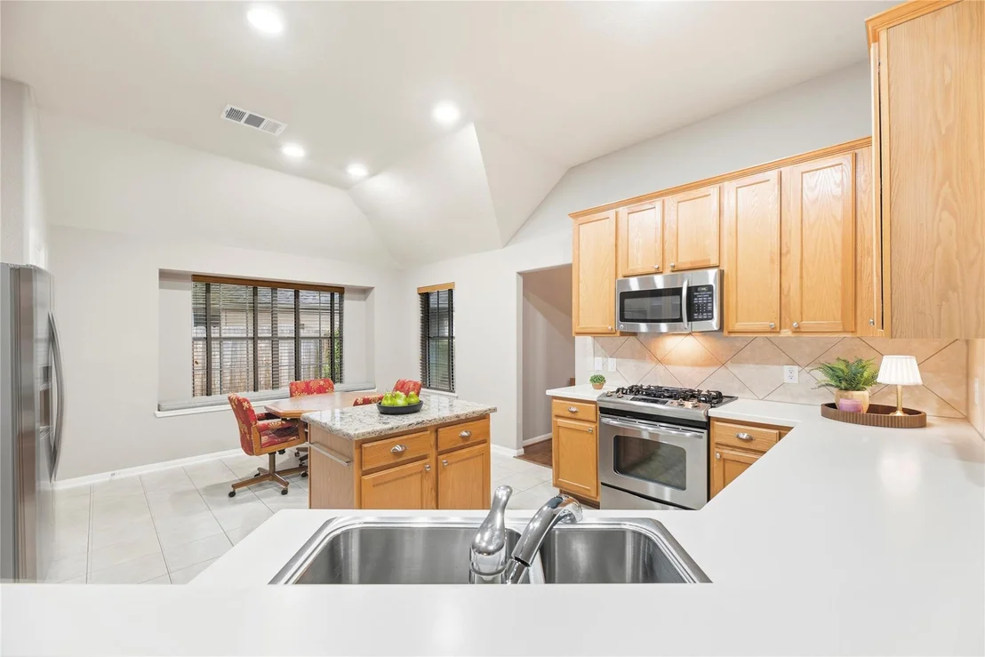 Photo of 10310 Dell Circle