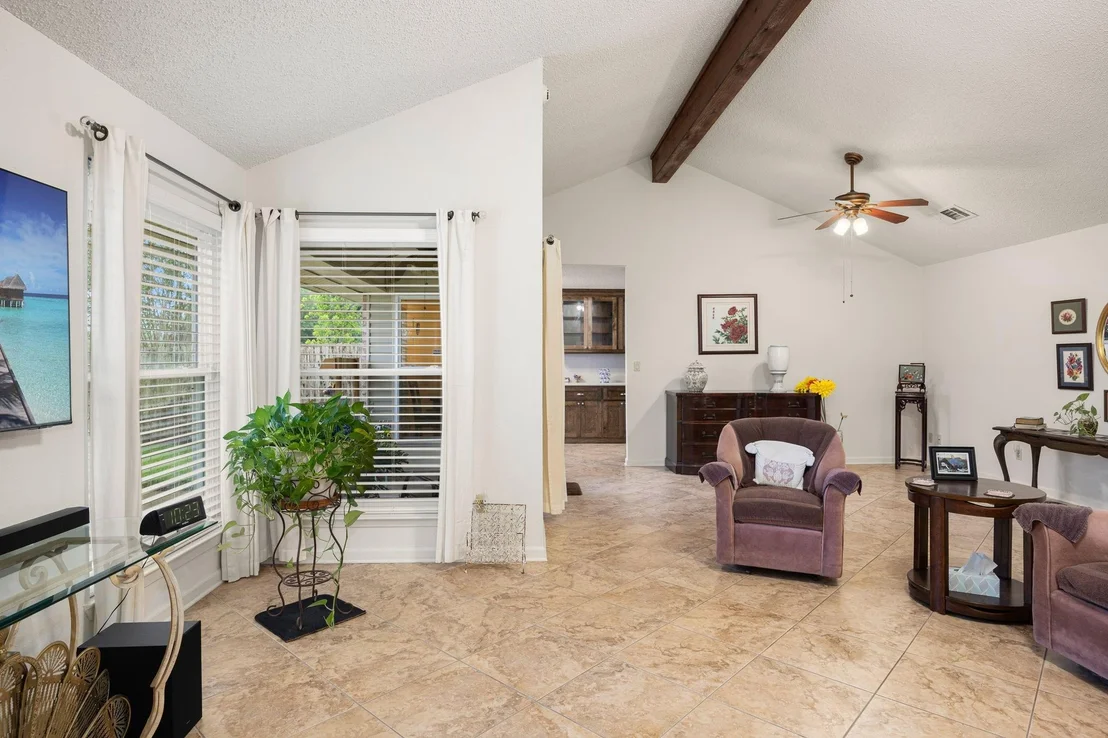 Photo of 2306 Townhall Lane