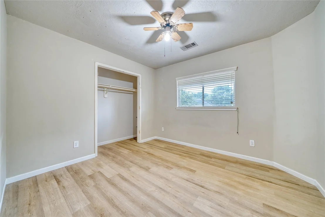 Photo of 20418 Linden Tree Drive