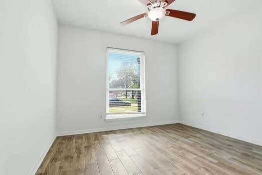 Photo of 703 Reseda Drive