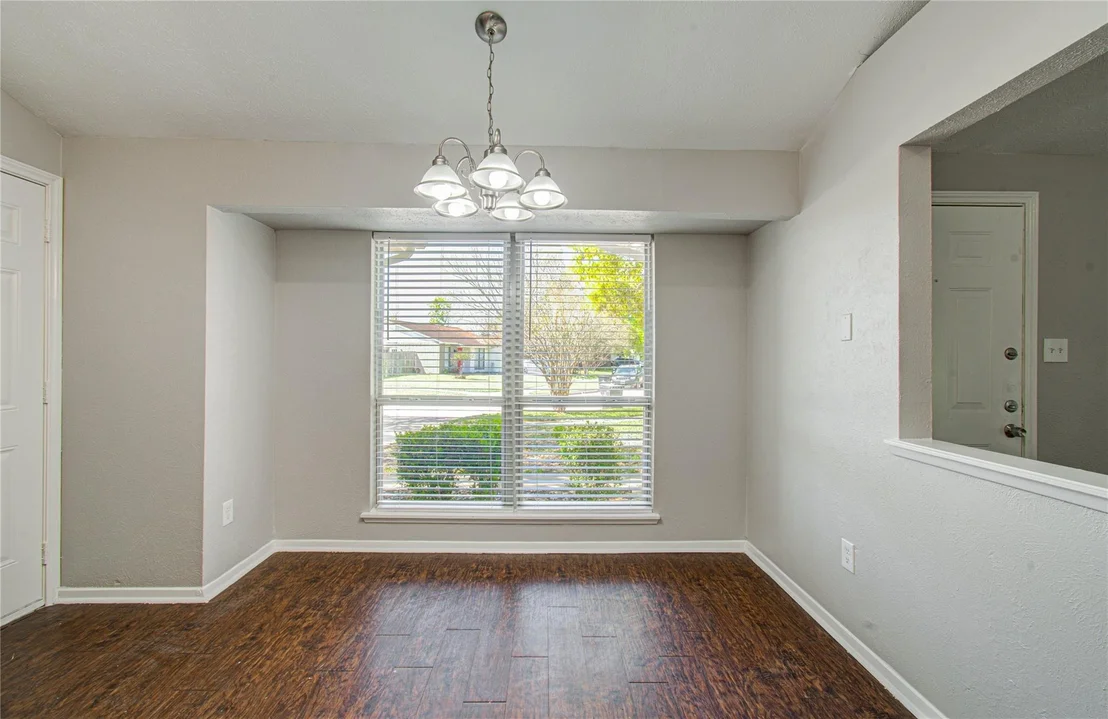 Photo of 24022 Four Sixes Lane