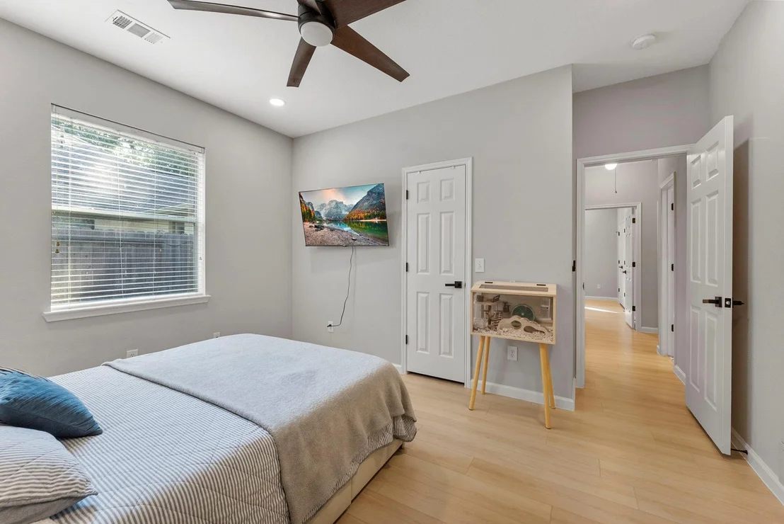 Photo of 31 Canoe Birch Place