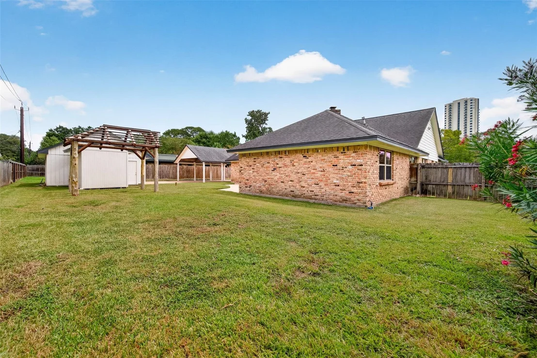 Photo of 401 Shirleen Drive