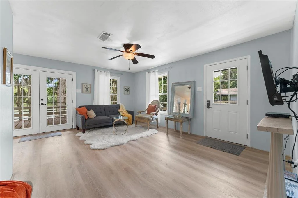 Photo of 749 Ferguson Drive