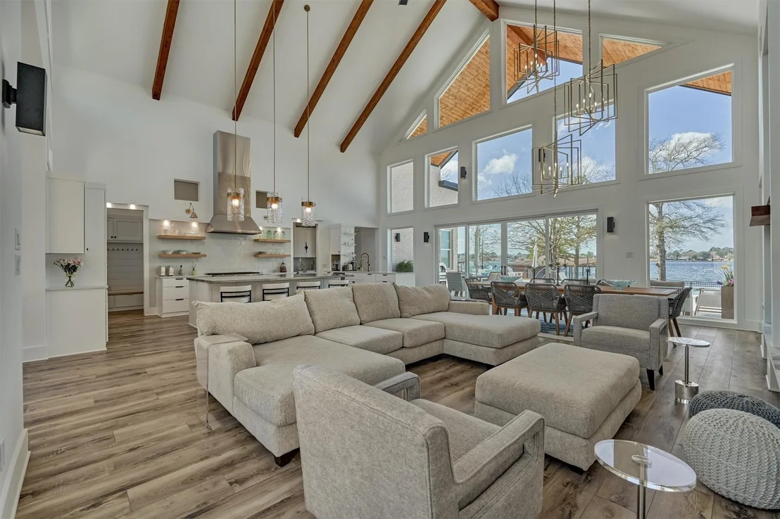 Photo of 9228 Lake Conroe Drive