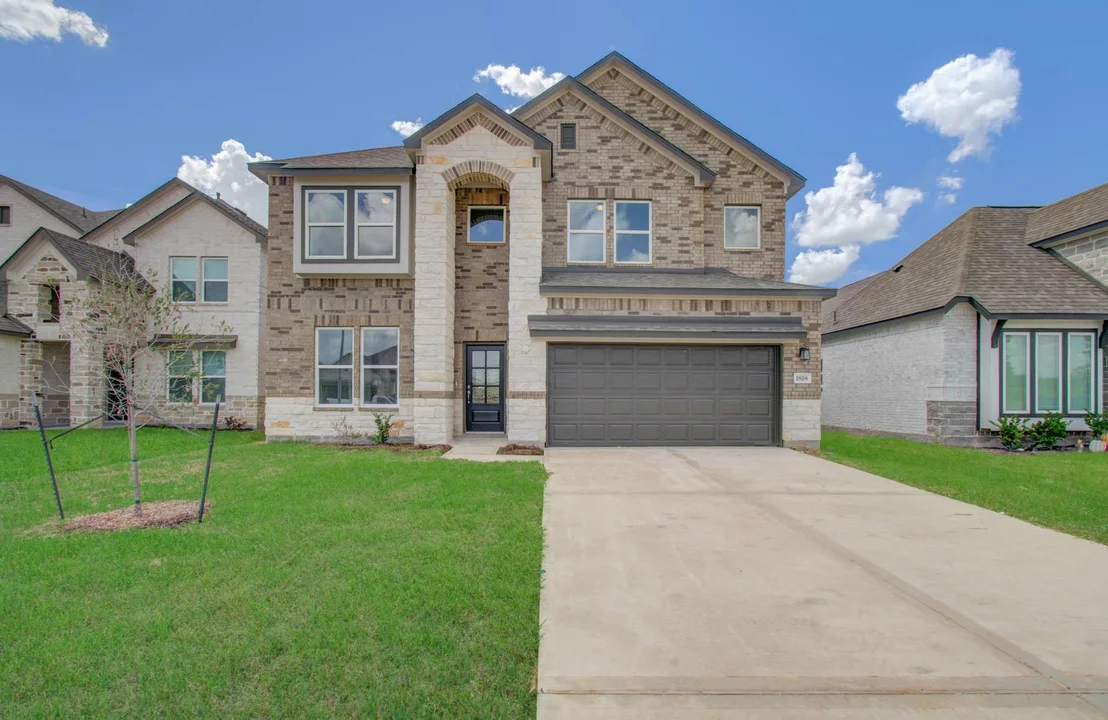 Photo of 1818 Applewood Court