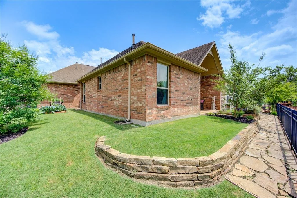 Photo of 4835 Legend Creek Drive
