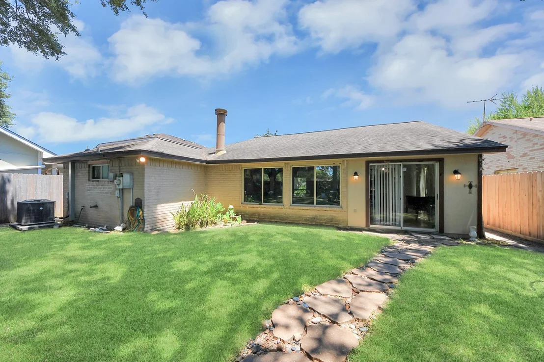 Photo of 7802 Alegria Drive