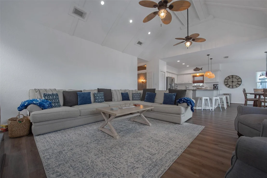 Photo of 318 Sunset Circle