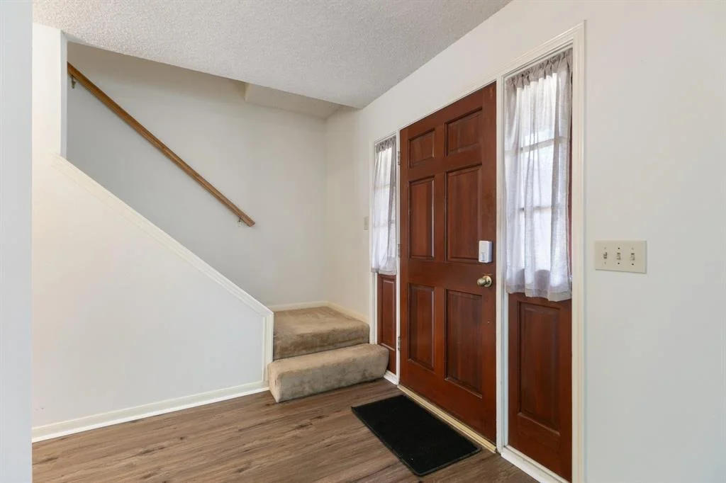 Photo of 10210 Elk Point Lane