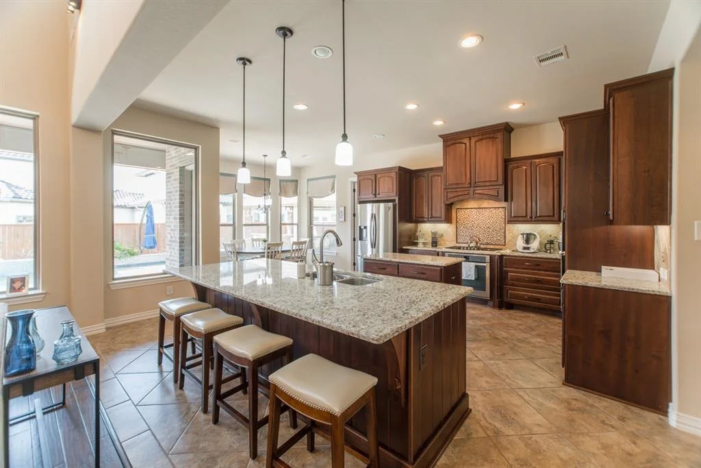 Photo of 7531 Langley Road