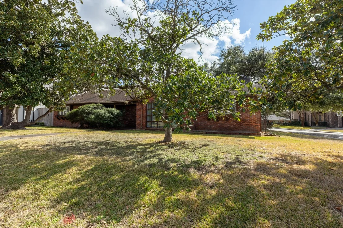 Photo of 3647 Aberdeen Way