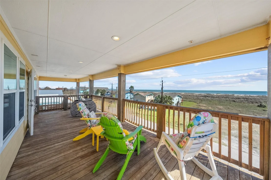 Photo of 521 Beachfront Drive