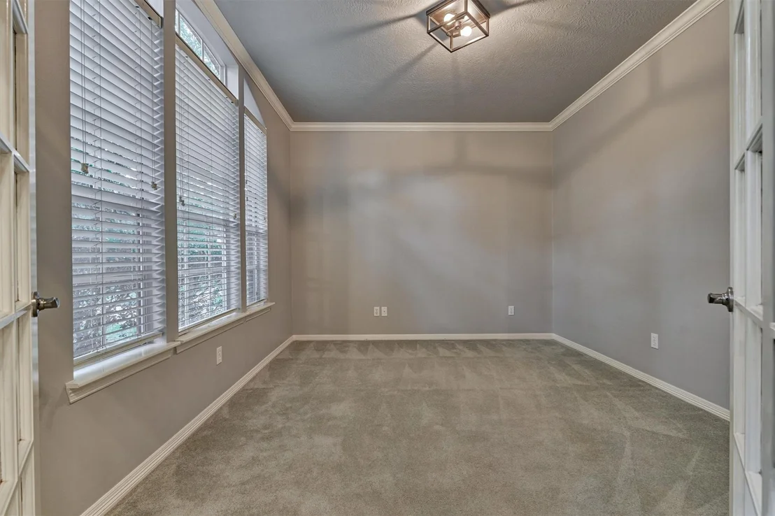 Photo of 151 Bristol Bend Circle