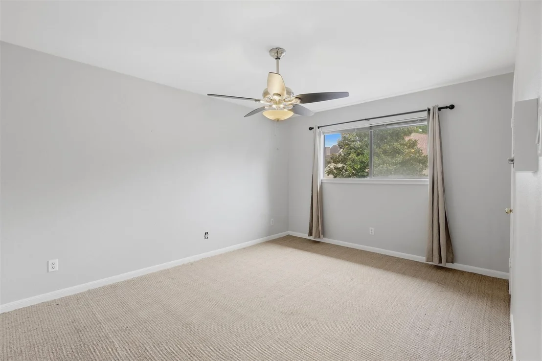 Photo of 12059 S Circle Drive