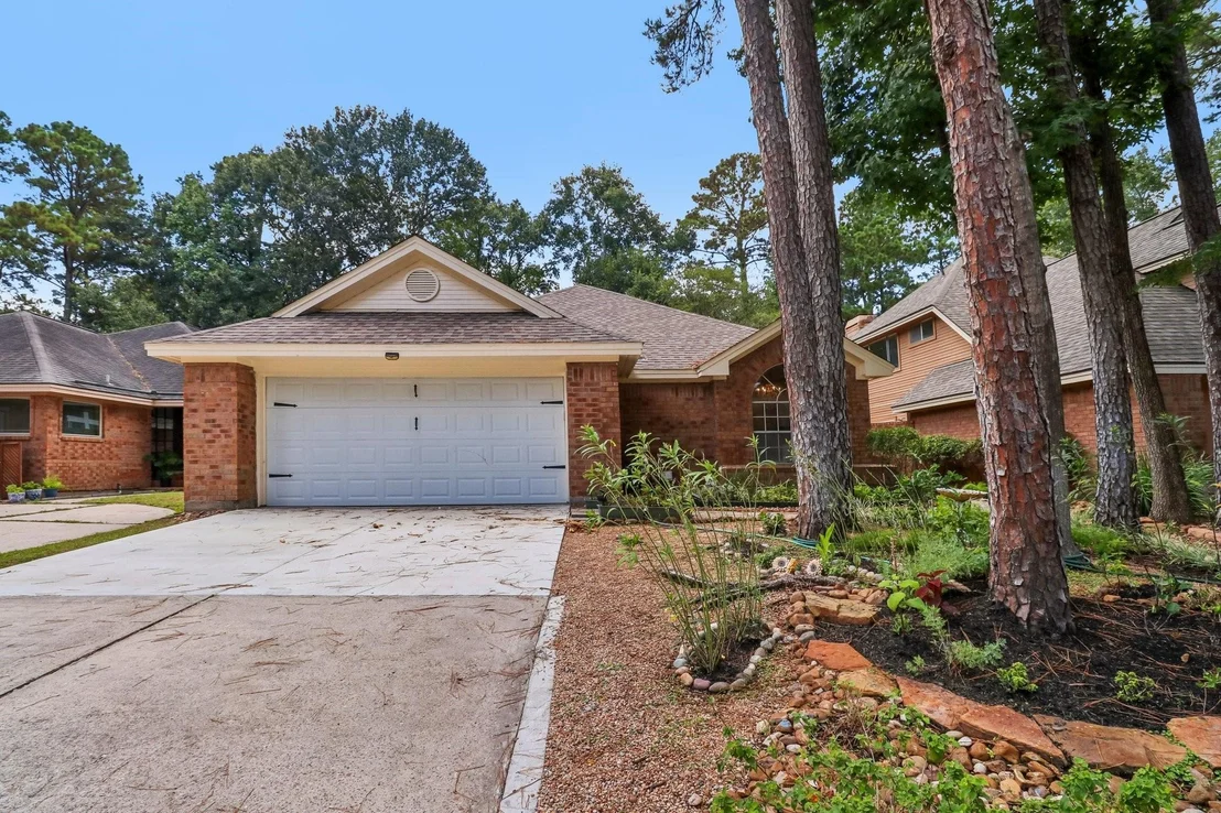 Photo of 26 Cedar Chase Place