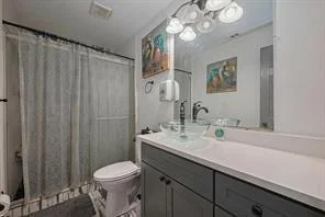 Photo of 7706 Ashmole Lane