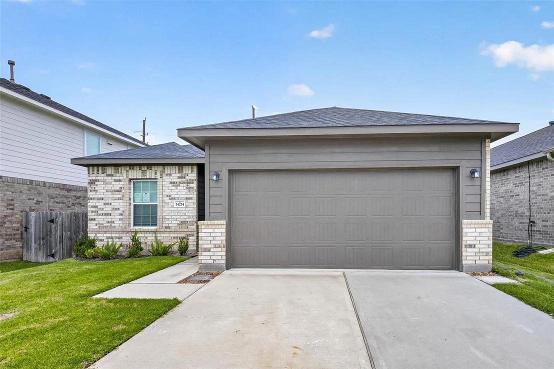 Photo of 14214 Beach Pine Trail
