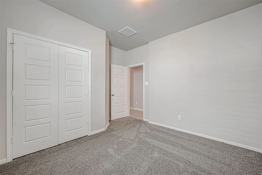 Photo of 210 Emerald Thicket Lane