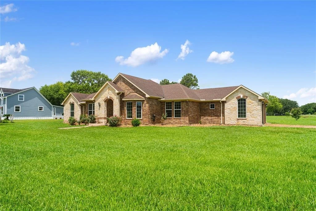 Photo of 1106 Armadillo Road