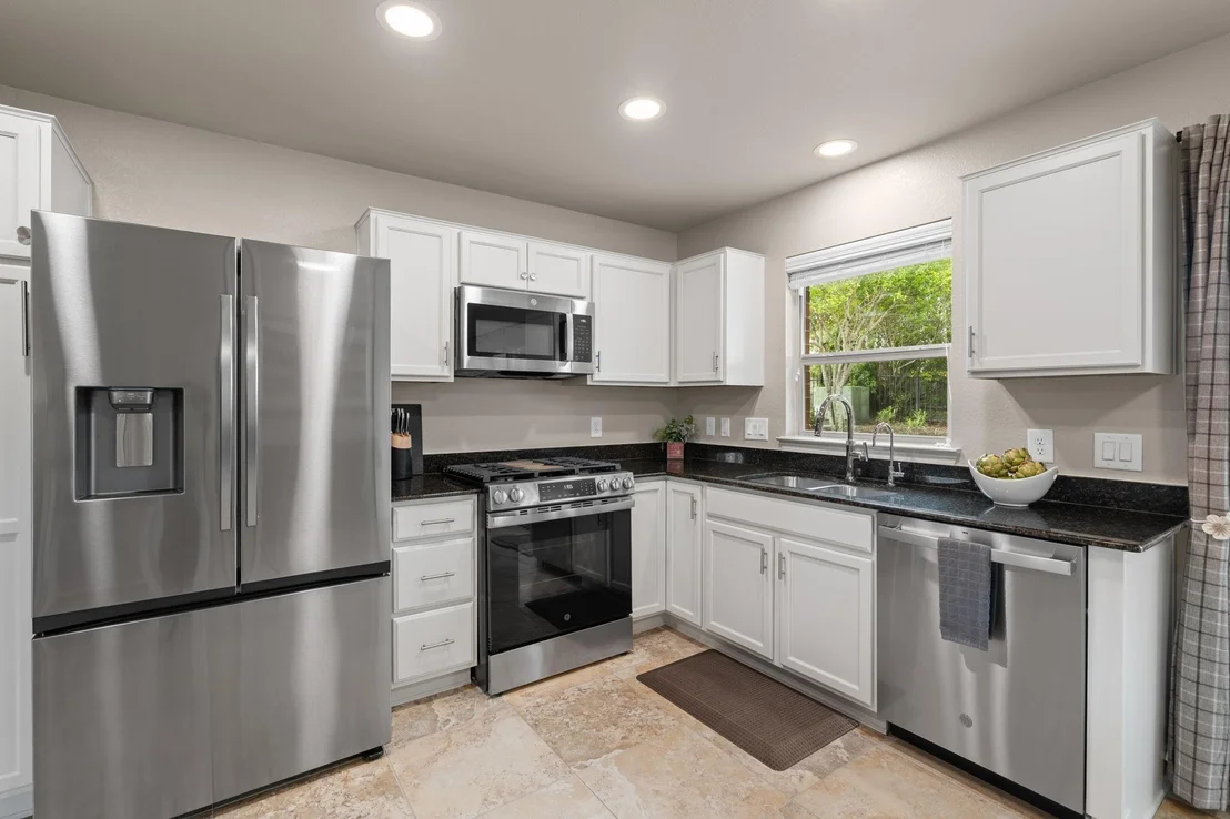 Photo of 1014 Oleander Way
