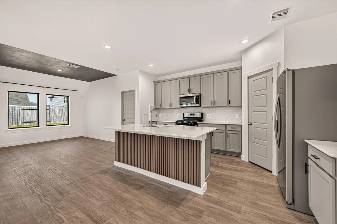 Photo of 1710 Mountain Echo Drive