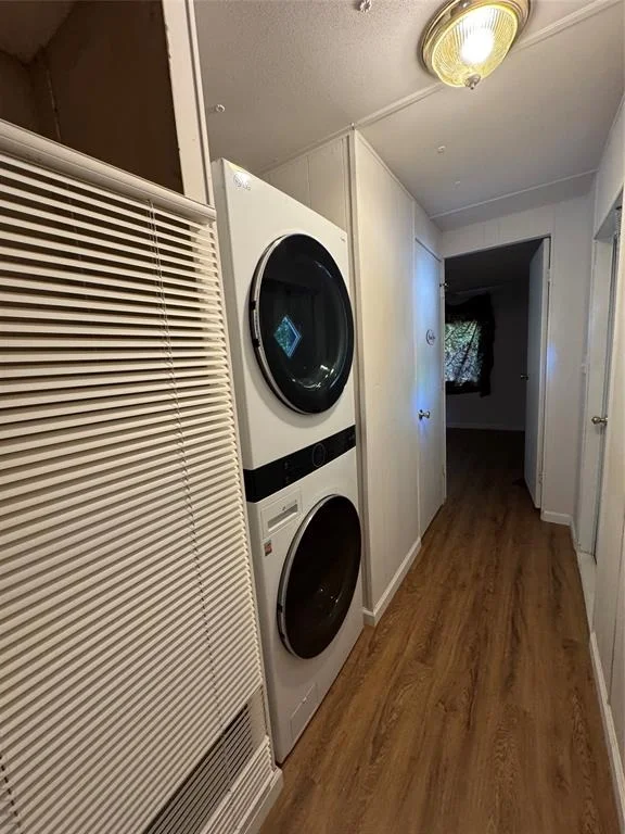 Photo of 69 E Whippoorwill Lane