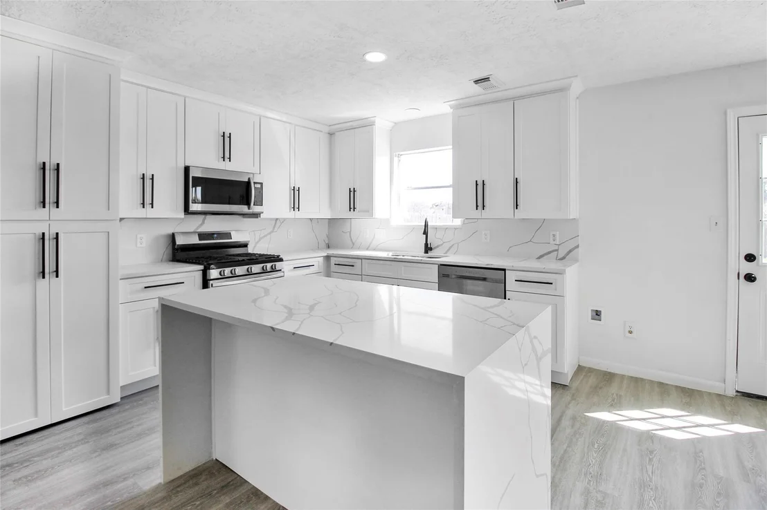 Photo of 511 Chaseway Drive