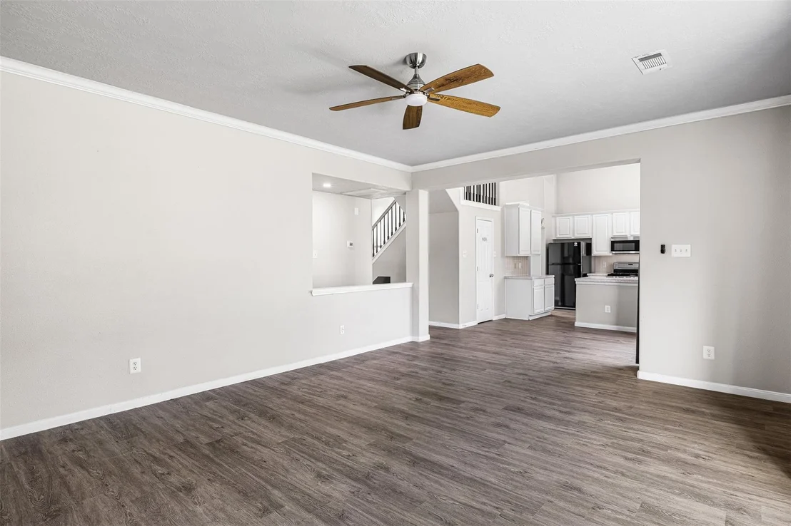 Photo of 6703 Walnut Square