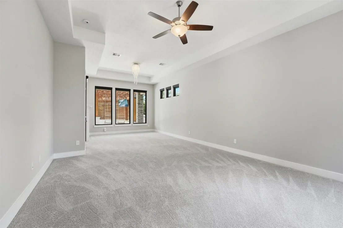 Photo of 4715 Lake Crest Drive
