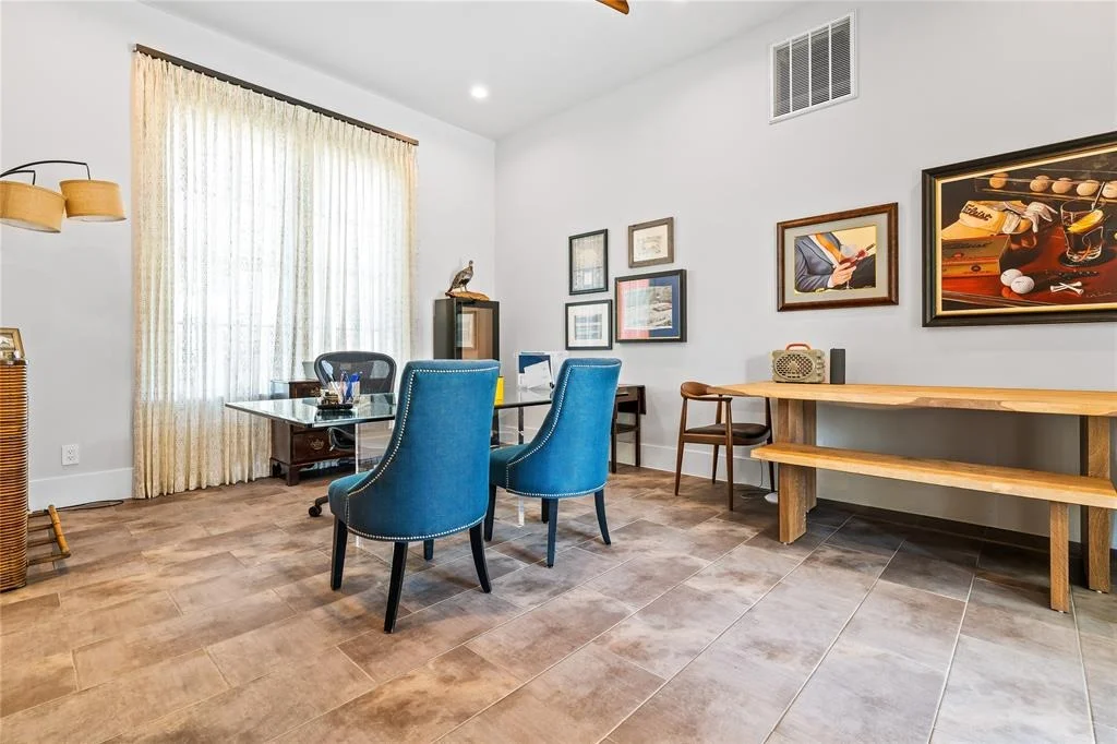 Photo of 1017 River Glyn Drive