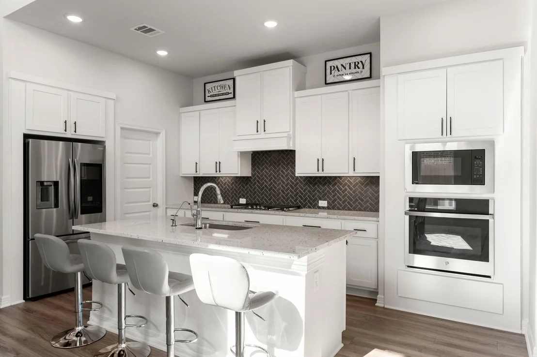 Photo of 25827 Rippey Glen Drive
