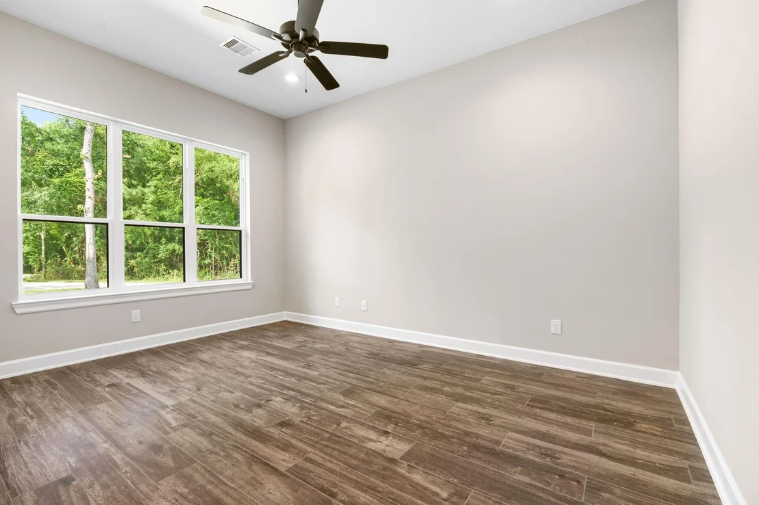 Photo of 7111 Lorna Road