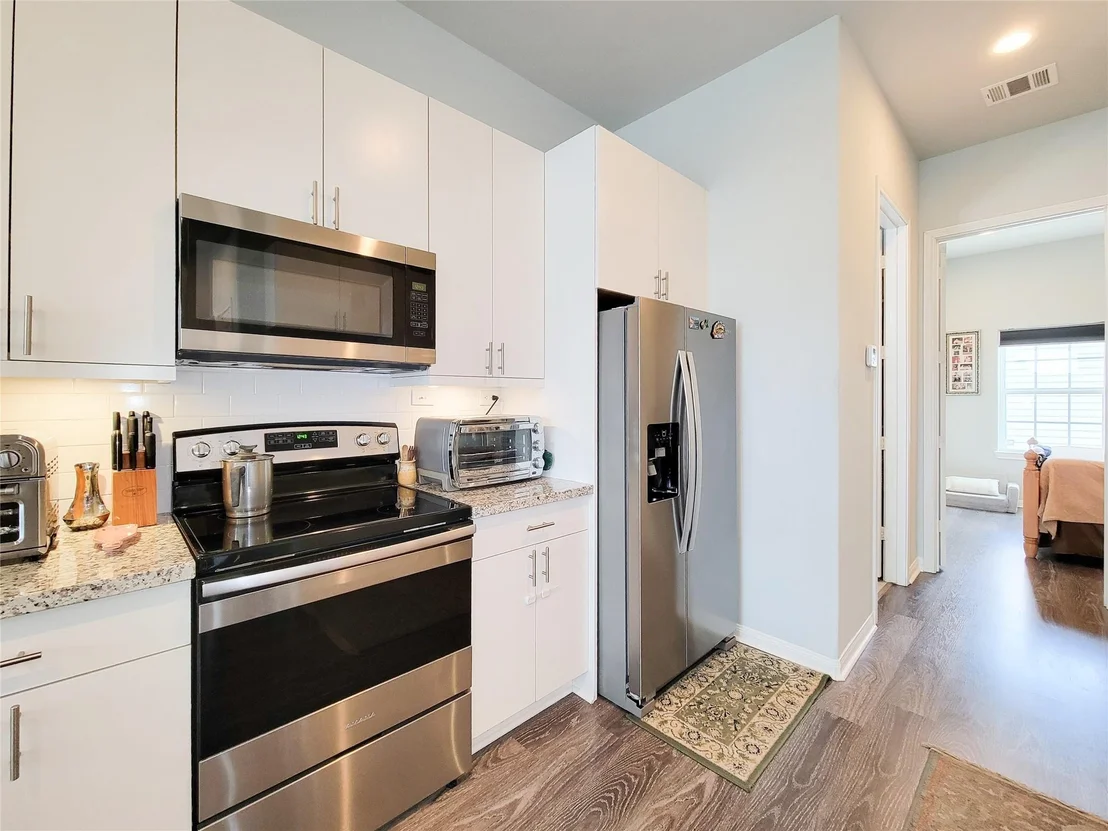 Photo of 18841 Elegance Avenue