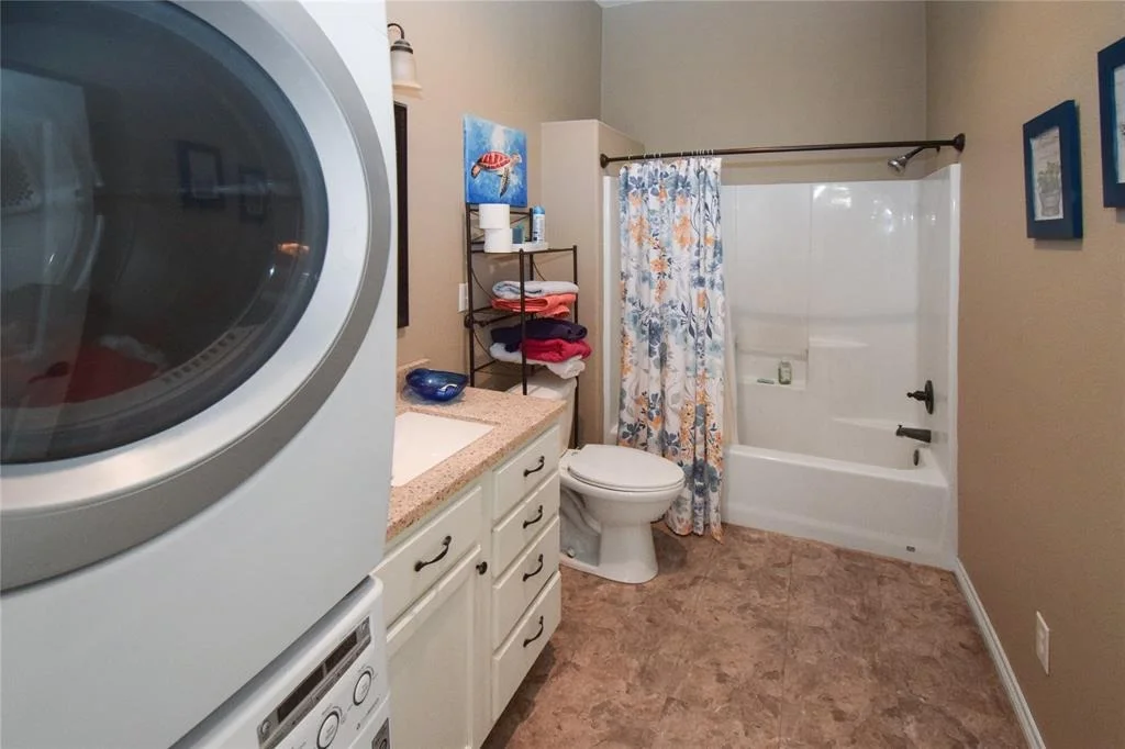 Photo of 240 Pr 6185