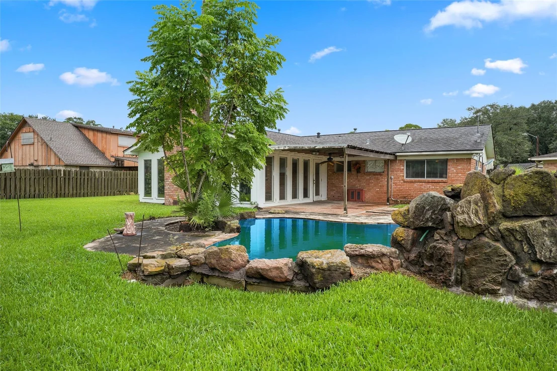 Photo of 2905 Borden Circle