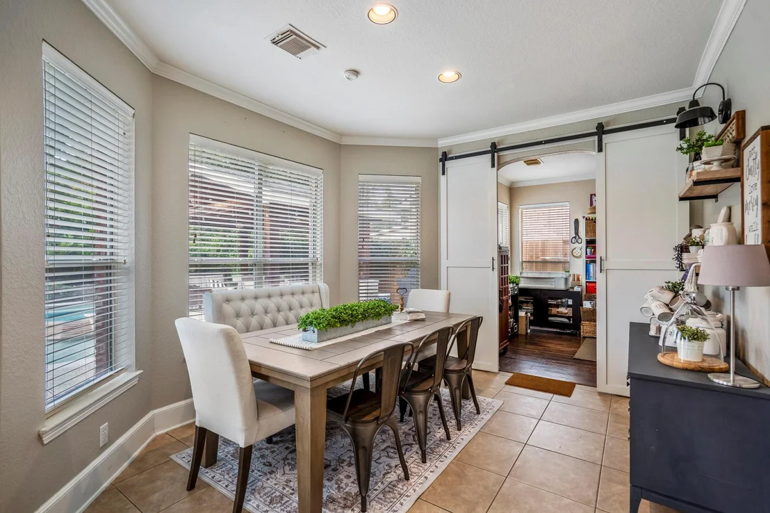Photo of 10203 Earlington Manor Drive