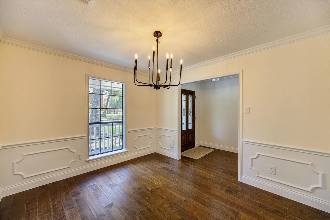 Photo of 711 Nottingham Lane
