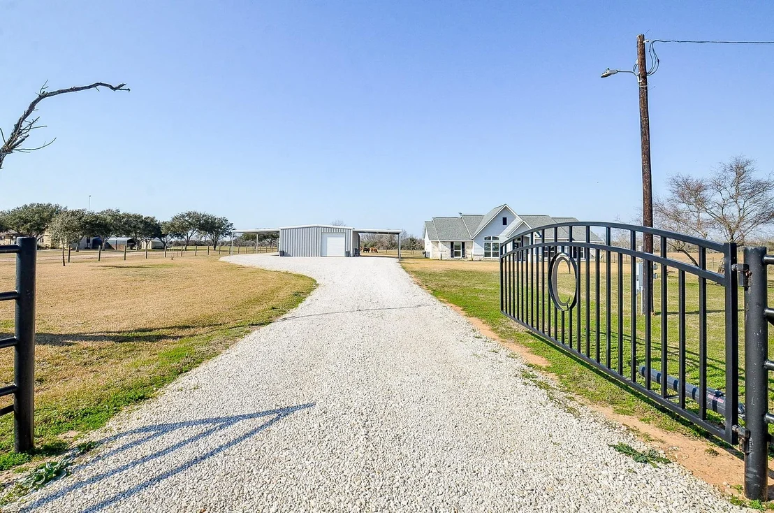 Photo of 1108 County Road 475