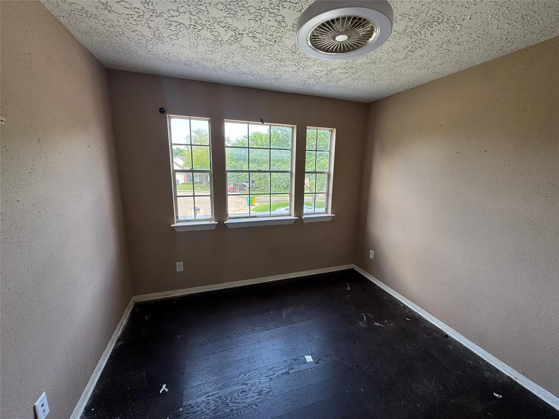 Photo of 4514 Beechcraft Street