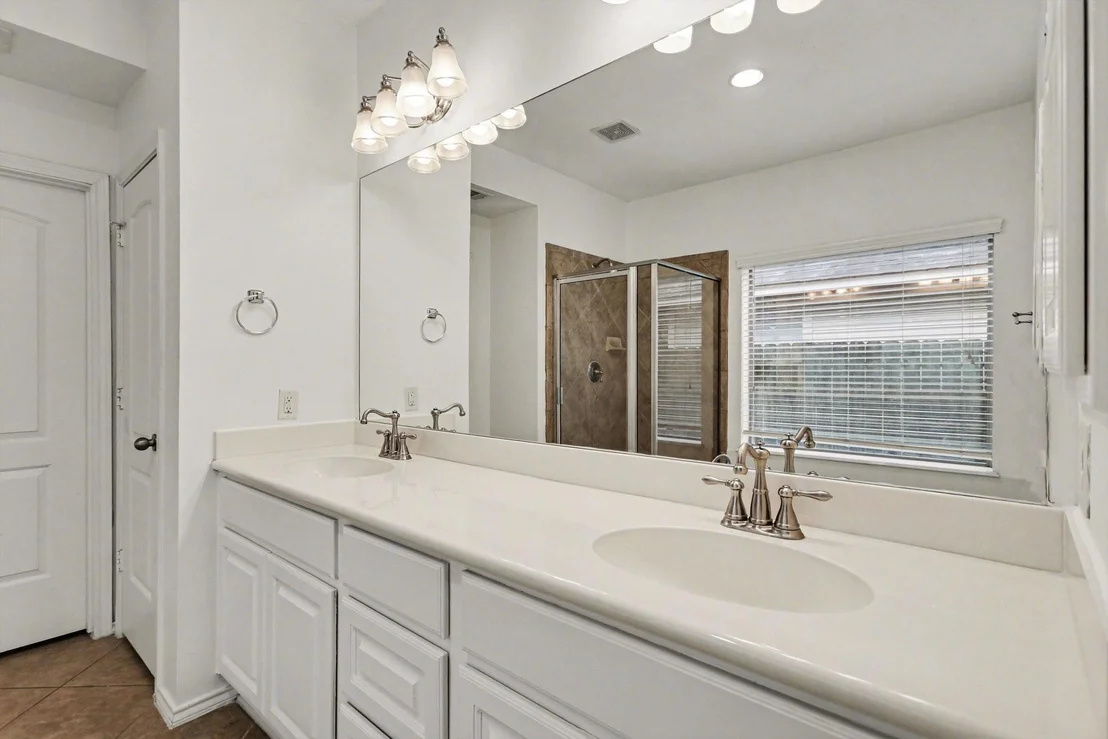 Photo of 1323 Laura Hills Lane