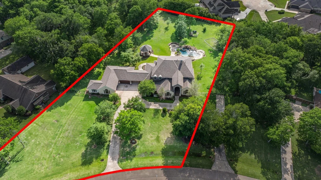 Photo of 3407 Woodbine Drive
