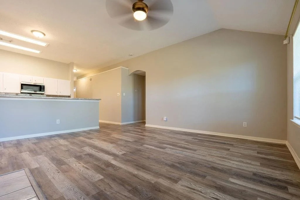 Photo of 9926 Goldenglade Drive