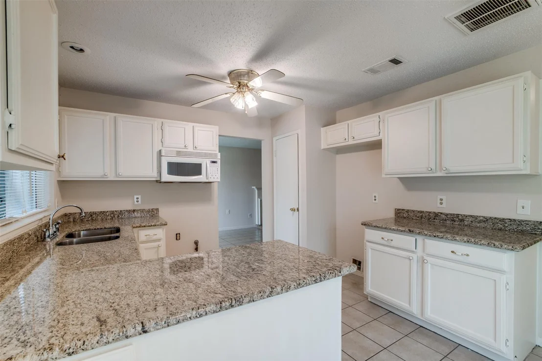 Photo of 9635 W Savile Circle