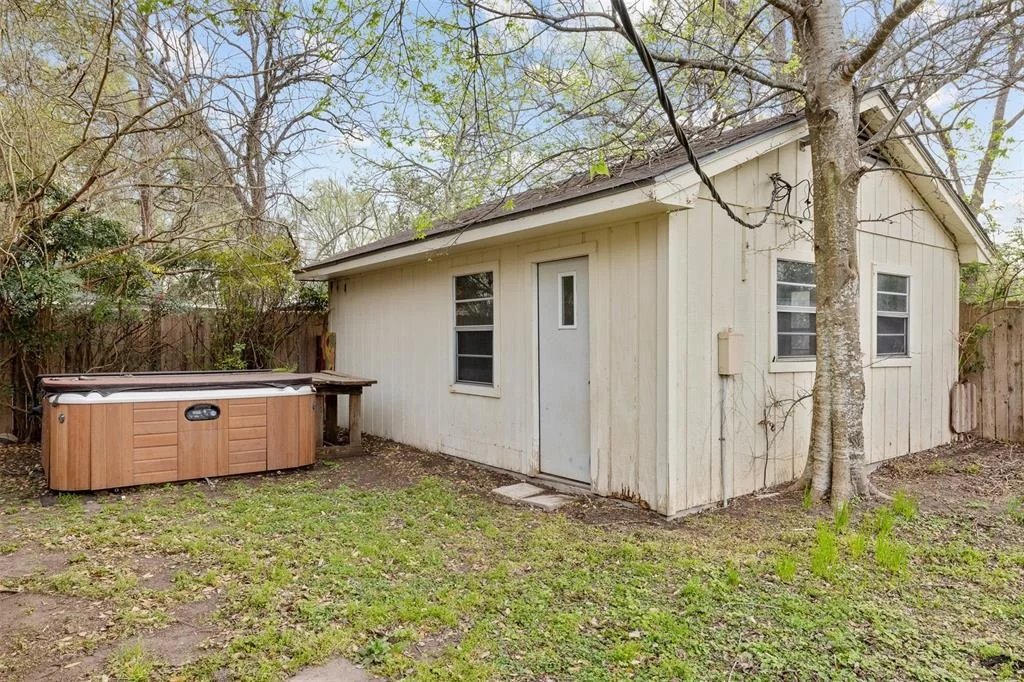 Photo of 727 Travis Street