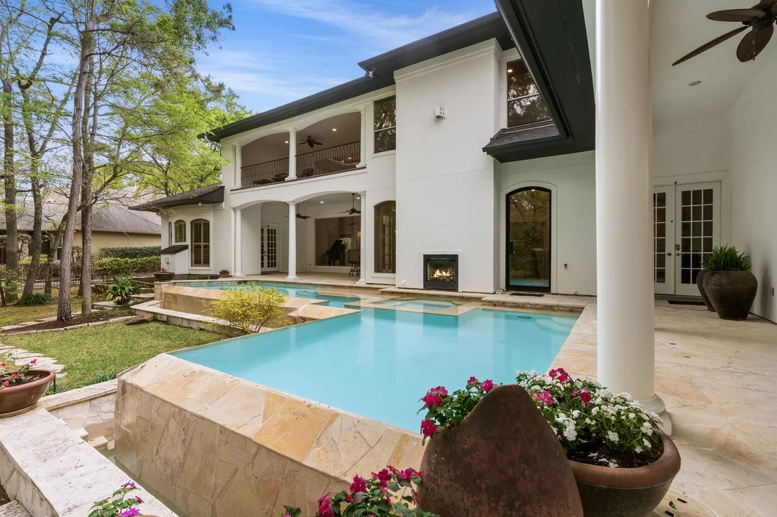 Photo of 55 Benton Woods Circle