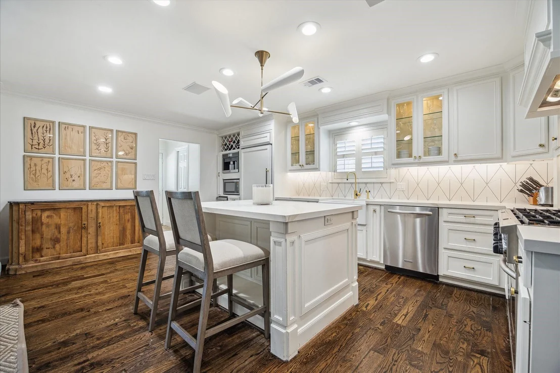 Photo of 6151 Doliver Drive