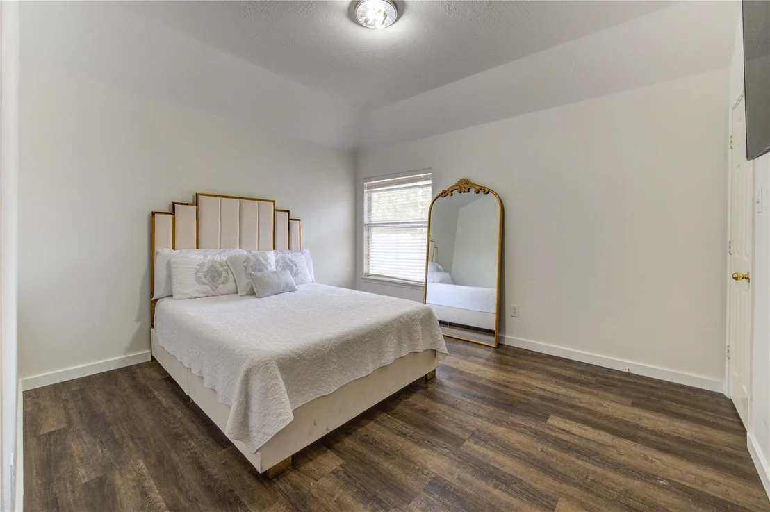 Photo of 16803 Sandestine Drive