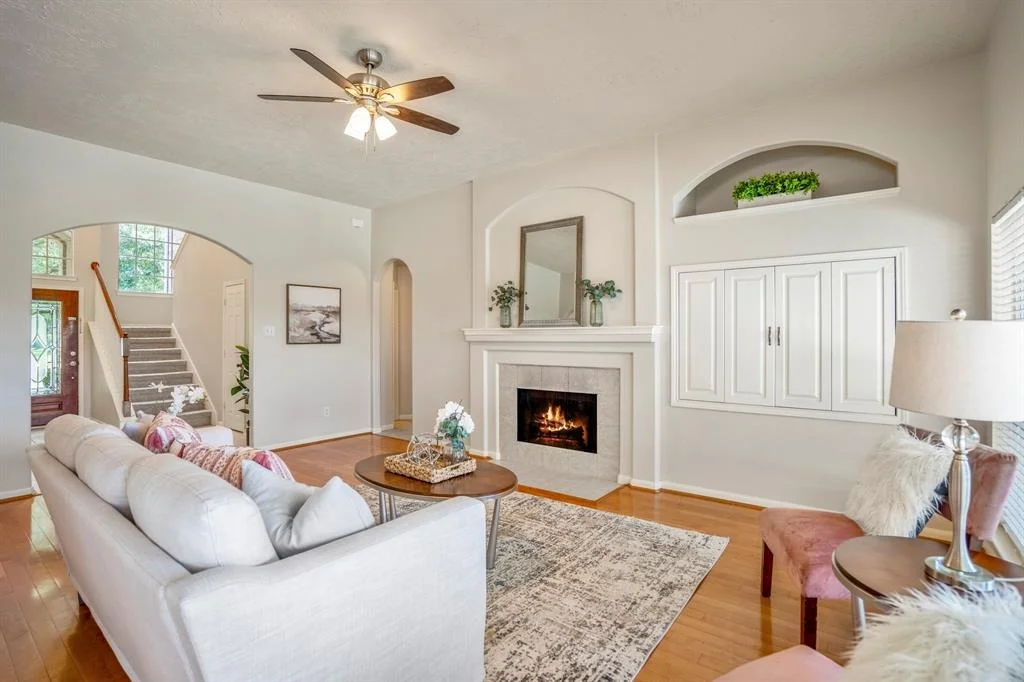 Photo of 5922 Skyhaven Lane